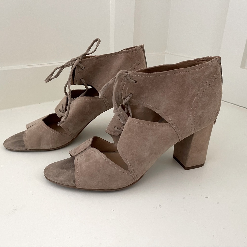 Franco Sarto Lace Up Heels Women Size 9